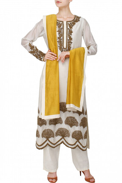 Off white kurta with khaadi pants and yellow dupatta