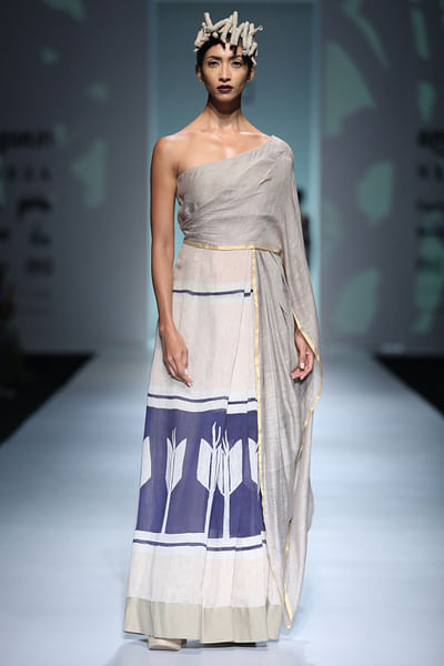 Printed drape sari gown