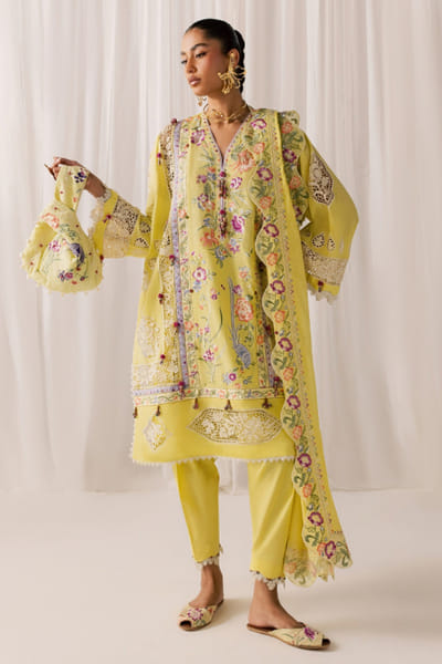 Élan Lemon floral embroidered kurta set ELANAUG26D151134