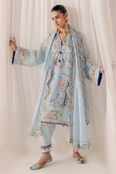 Élan Sky blue floral embroidered kurta set ELANAUG26D151135