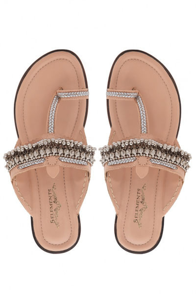 Pink ghunghroo embellished kolhapuris