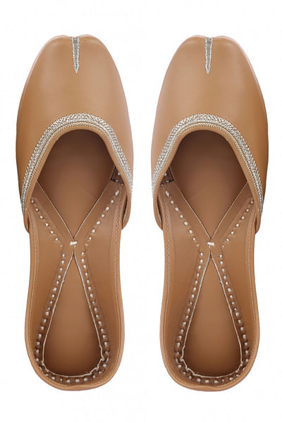 Brown Silver Embellished Juttis
