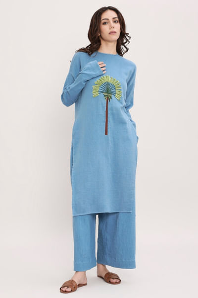 Blue embroidered kurta