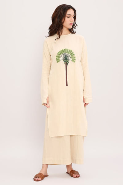 Cream embroidered kurta