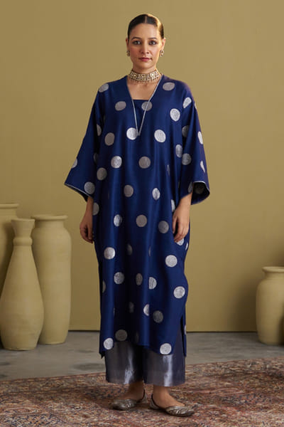 Ink blue zardozi pita embroidered kurta set