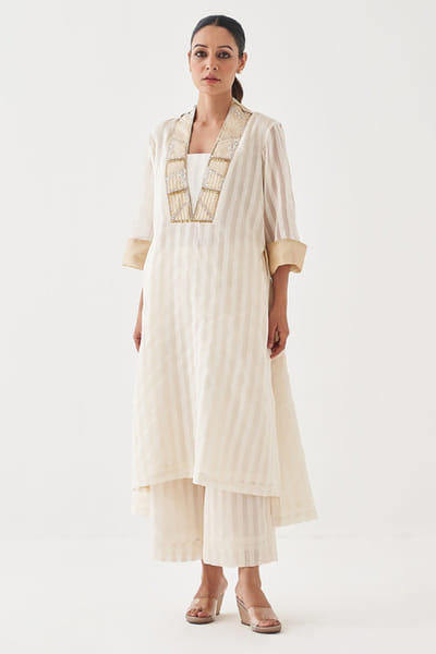 Vaaya Ivory banarasi silk chanderi kurta set VAAYMAY26D243755