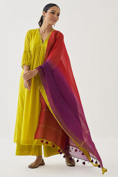 Vaaya Yellow handwoven silk chanderi kurta set VAAYMAY26D243757