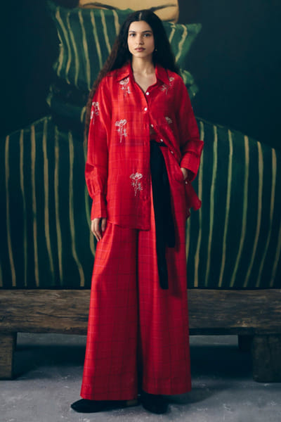 Ease Red checkered hand embroidered shirt-pant set EASEMAY26D144502