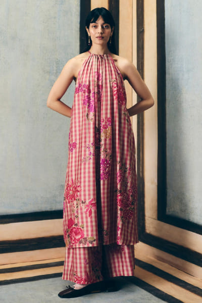 Ease Pink gingham-floral print halter kurta set EASEMAY26D144505