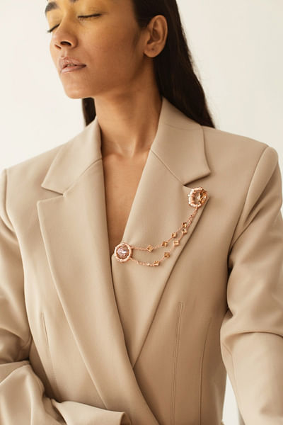 Gold and light pink Swarovski chain brooch