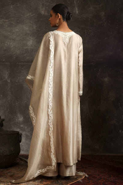 Ekru Grey embroidered kurta set EKRUJUL26D150349