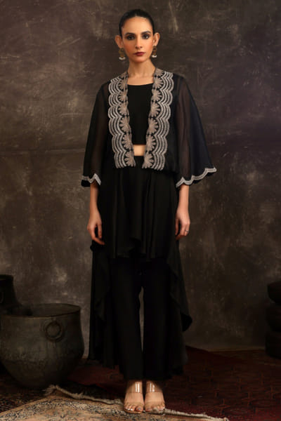 Ekru Black embroidered jacket and pant set EKRUJUL26D150371