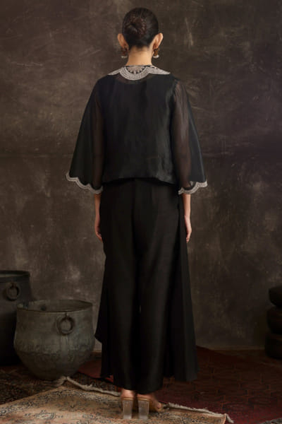 Ekru Black embroidered jacket and pant set EKRUJUL26D150371