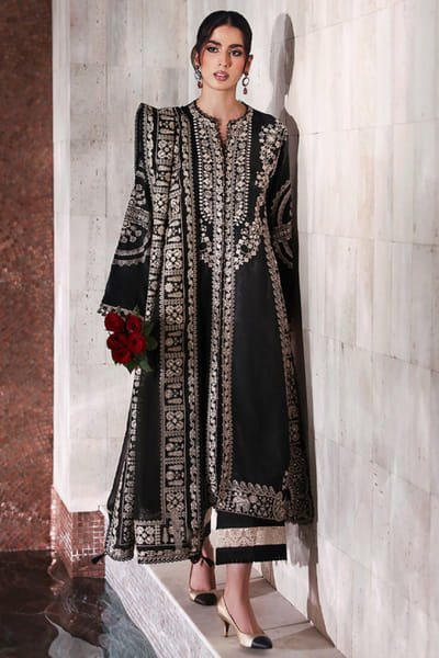 Black ivory embroidered kurta set