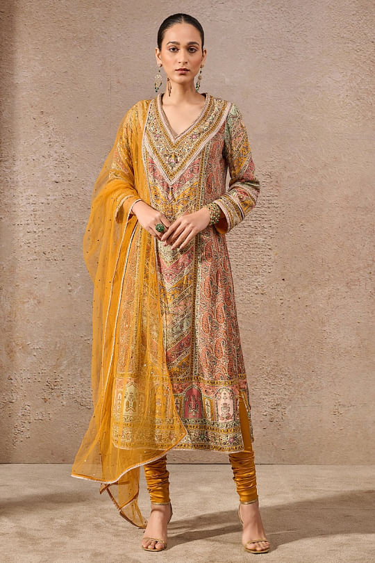 Tarun Tahiliani