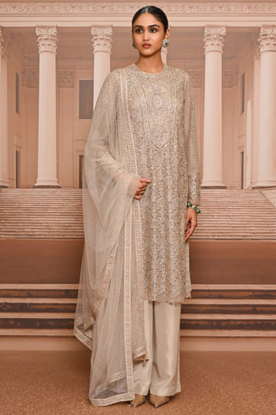 Tarun Tahiliani Oyster embroidered kurta set TARUMAY26D145262