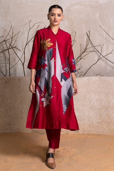 Haute Mess Red printed front open tunic dress HAUTJUN26D147705