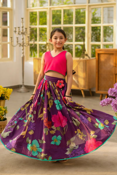 Pink 3D embroidered skirt set