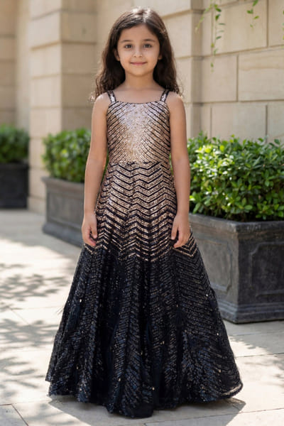 Fayon Kids by Preeti Jatia Gold and black sequin embroidered gown FAYOAPR26D143181