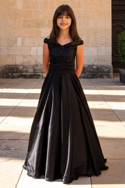 Fayon Kids by Preeti Jatia Black sequin embroidered gown FAYOAPR26D143195