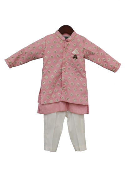 Pastel pink embroidered kurta set with jacket
