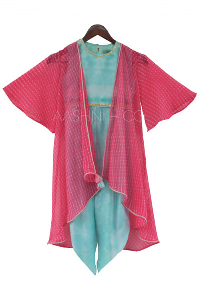 Tie-dye top with dhoti pants and cape