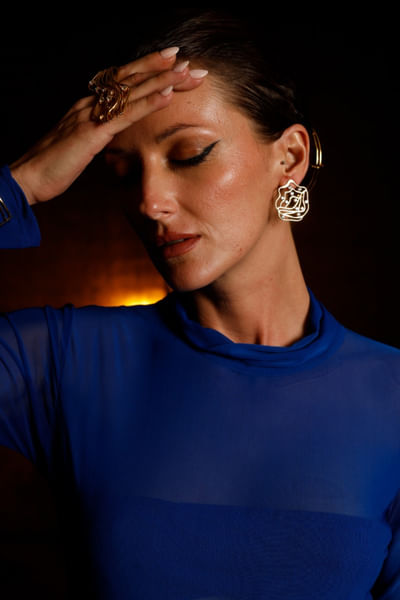 Gold diamond stud earrings