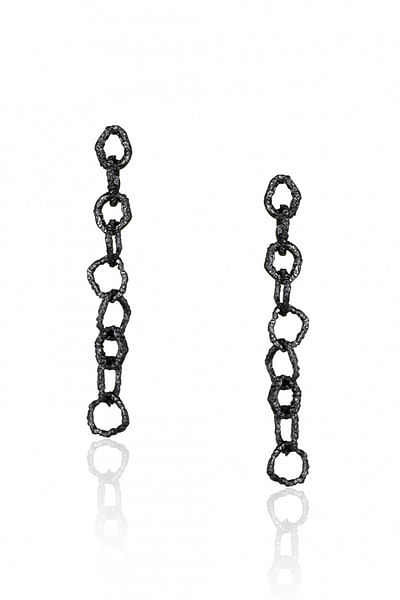 Black chain link earrings