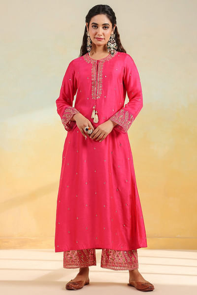 Pink resham embroidered kurta set