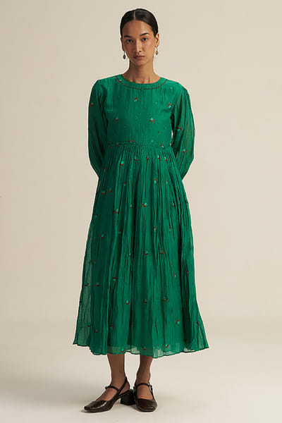 Gaach Green floral embroidered flared midi dress GAACAUG26D153143