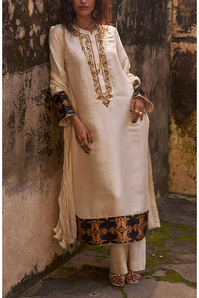 Ivory and black zardozi embroidered kurta set