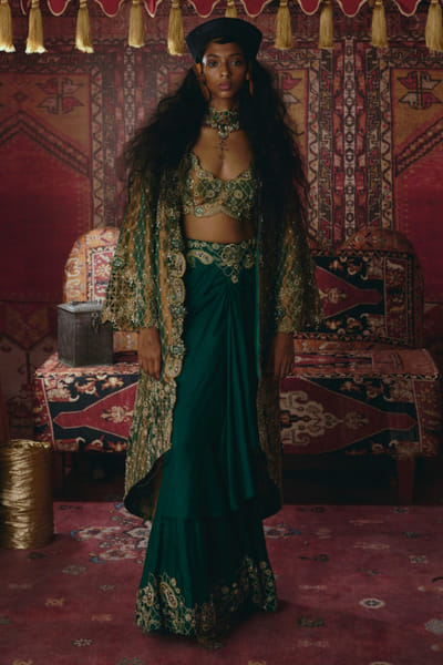 Emerald green 3D embroidered jacket skirt set