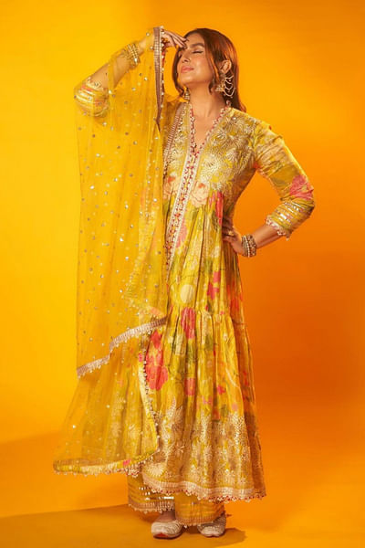 Yellow floral printed tiered open anarkali set