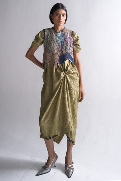 Dill metal embellished silk draped kaftan