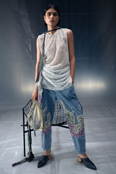 Blue embellished denim pants