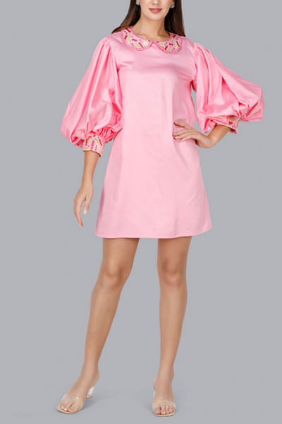 Pink peter pan collar dress