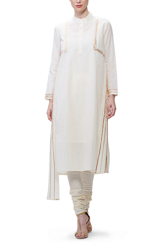 Gulabo by Abu Sandeep