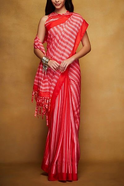Red and pink striped sari