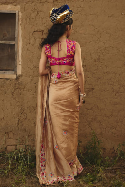 Rashika Mittal Pink floral embroidered blouse RASHJUN26D146569
