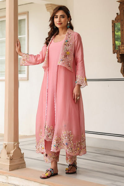 Pink 3D floral embroidery jacket kurta set