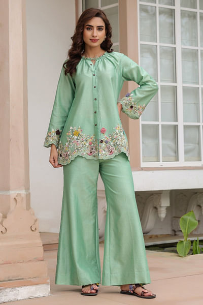 Green 3D floral embroidery co-ord set