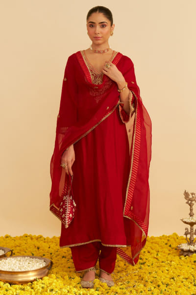 Deep red embroidered long kaftan set