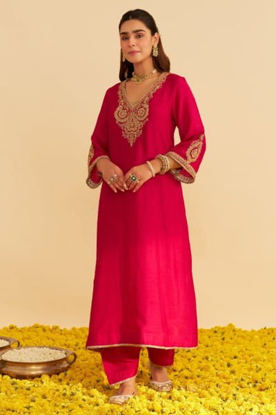 Hot pink embroidered long kaftan set