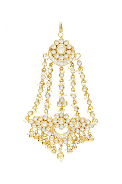 Kundan and pearl paasa