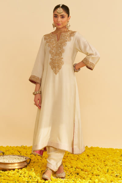 Daisy ivory kiran dori embroidery kaftan set