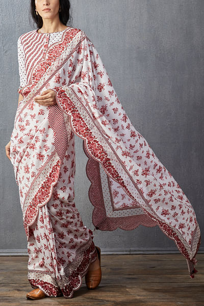Red printed sari set
