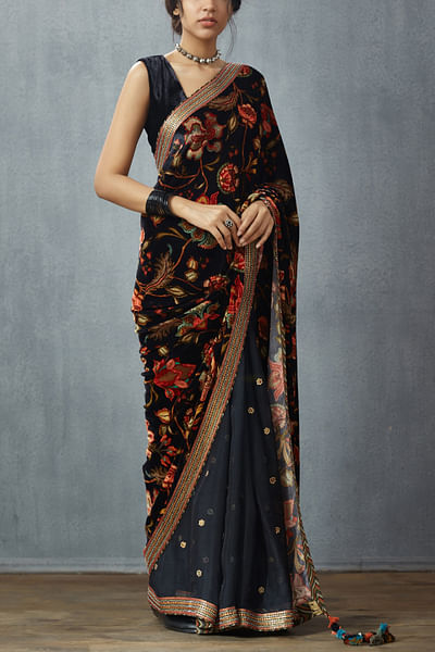 Black sari with blouse