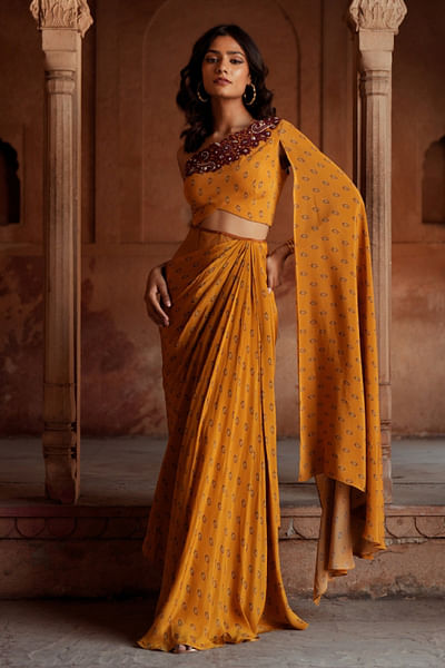 Golden yellow print-embroidery drape skirt set