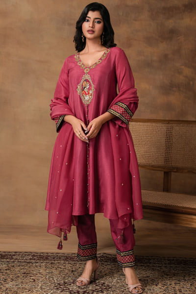 Pink embroidered kurta set