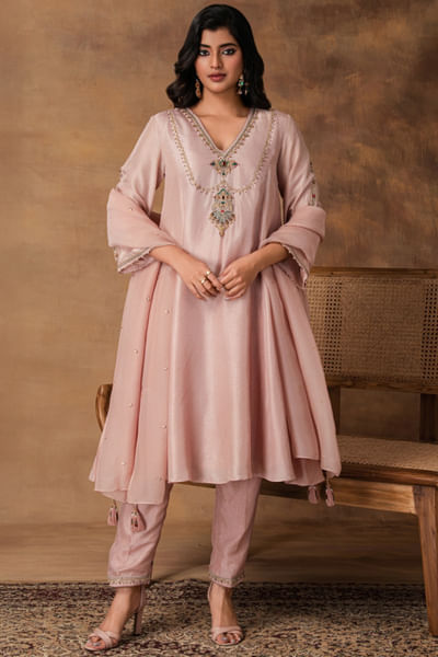 Pastel pink embroidered kurta set
